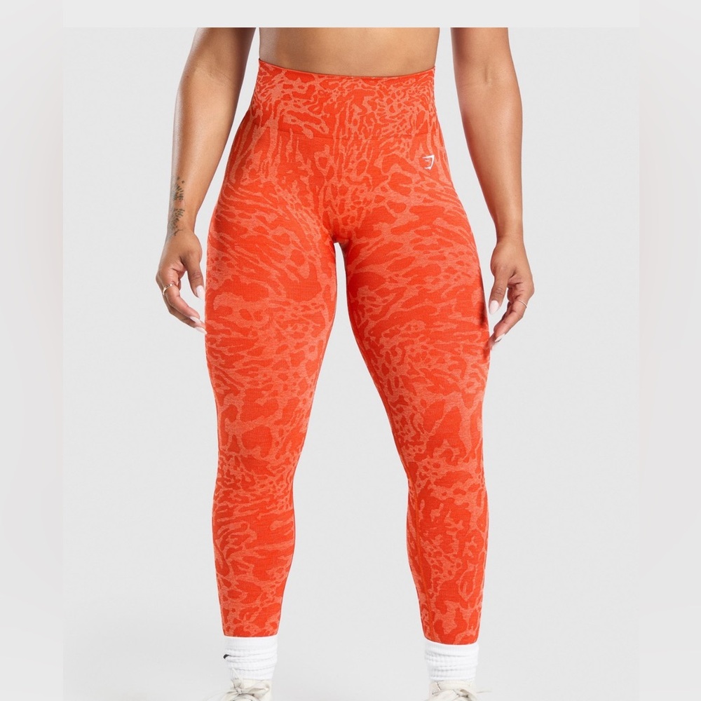 Whitney Simmons adapt leggings